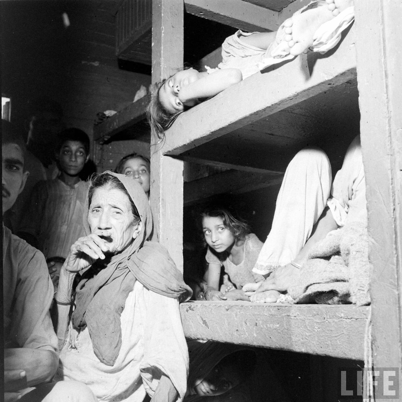 Rare Photos Of Partition Of India, 1947 - MERE PIX